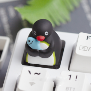 Pingu - Holding Fish